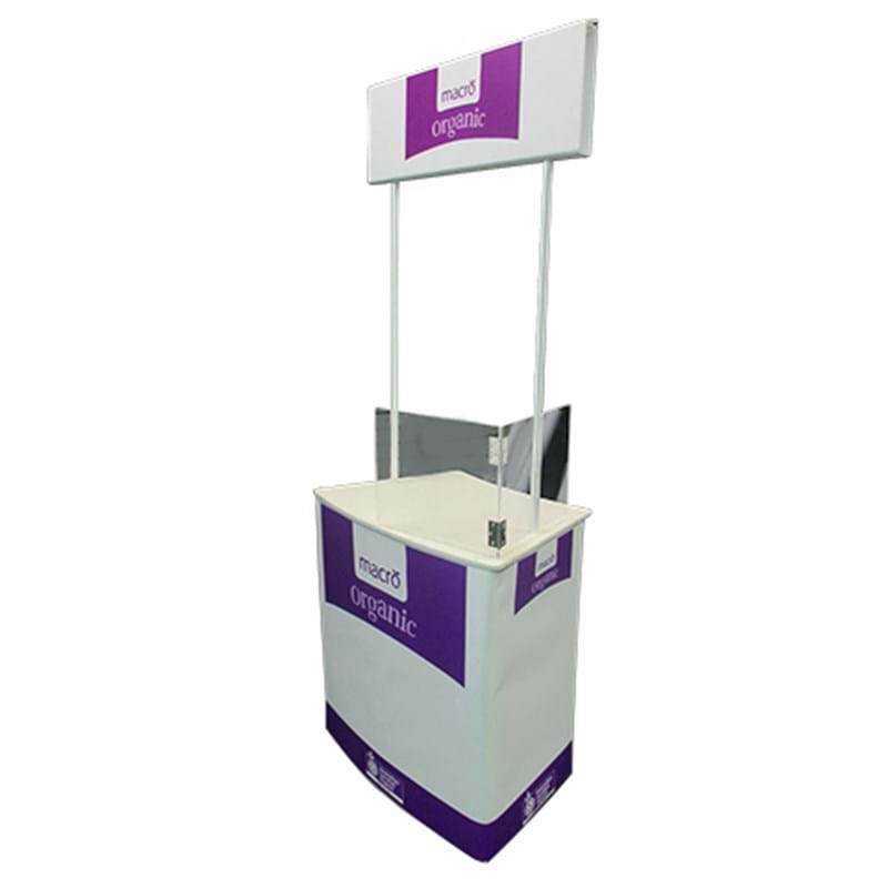 Demo table with splash guard