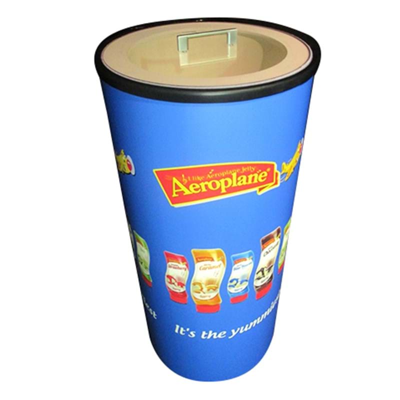 Insulated bin on castors