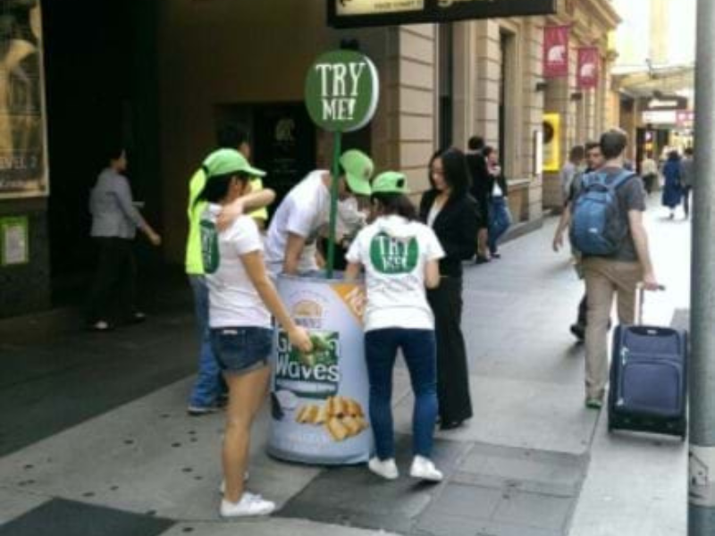 mall-sampling-trolley