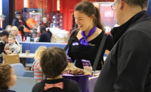 Sampling-Vendor Trays-displays 2 go