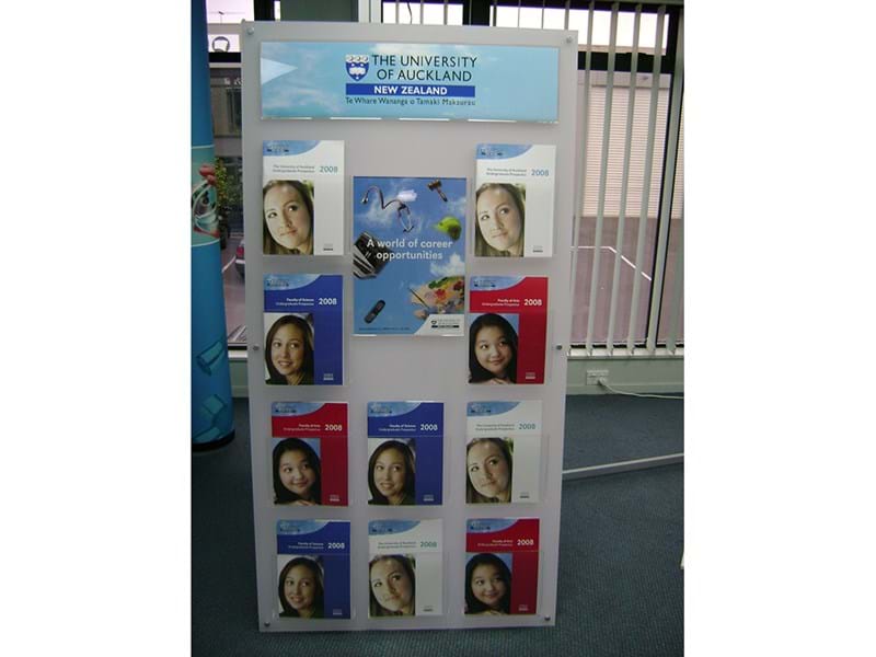 Cost-effective Display Solutions & Interactive Screens for Classrooms