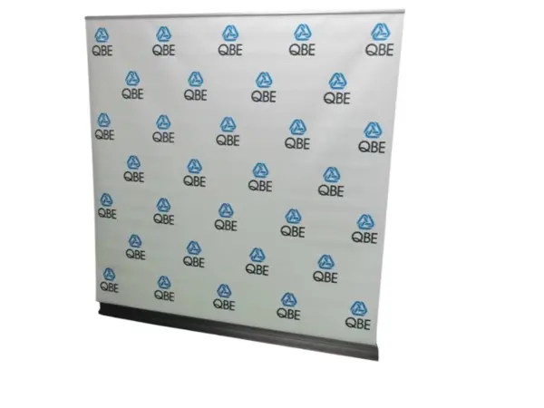 Extra wide pull-up banners